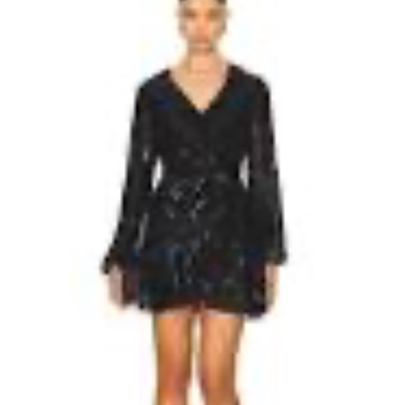 BARDOT TRIPLE THRILL SEQUIN BLACK DRESS SIZE 6 NWT - Picture 2 of 2
